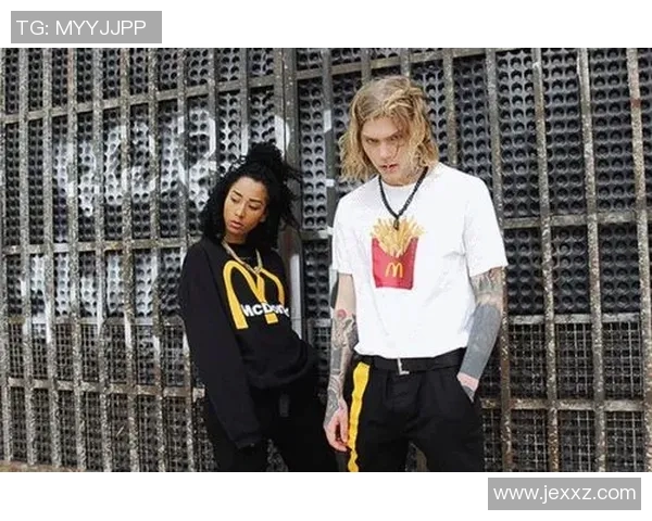 足球明星发型大赏：从经典到潮流的独特风格展示